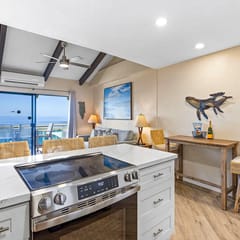 Shores of Maui 215