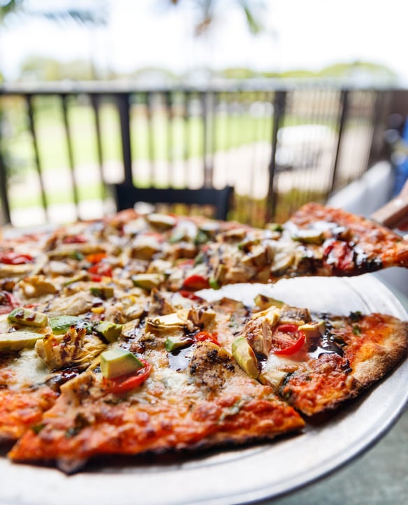 MANOLI’S PIZZA COMPANY ($$)