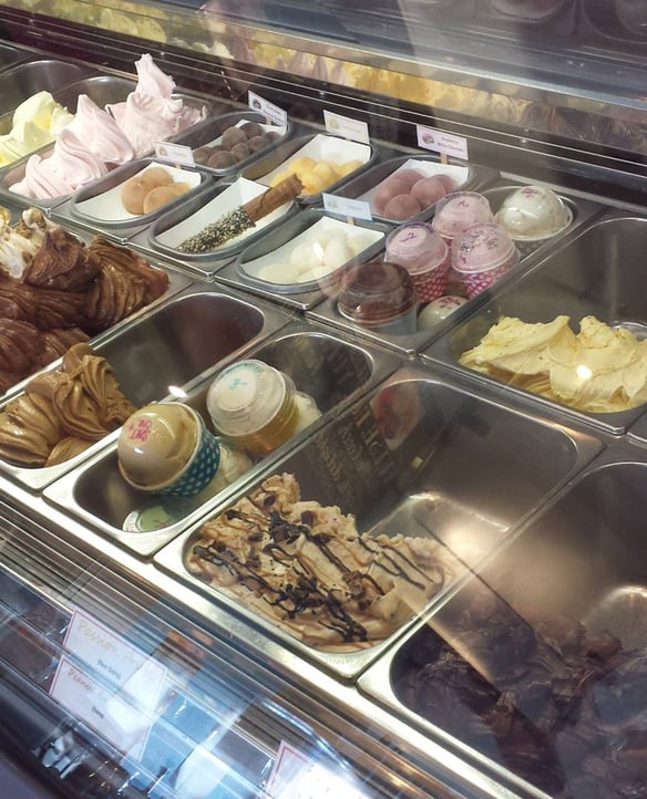 MAUI GELATO AND WAFFLES ($)